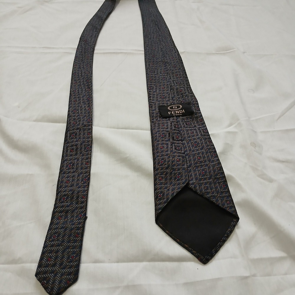 Vintage‎ 1990s Fendi Roma Tie 100%Silk Pre-0wned - Picture 11 of 11